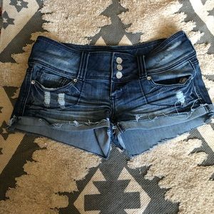 Almost Famous shorts